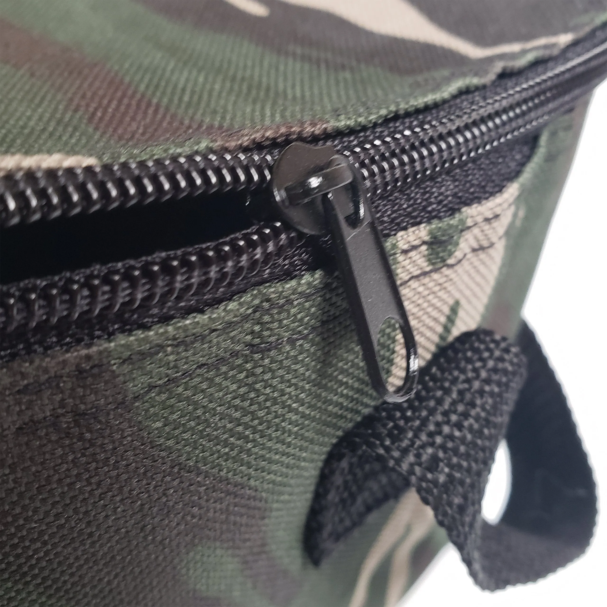 600D Polyester Camo 6 Pack Cooler