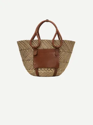 Destination Seaside Tote Bag in Wood and Sand