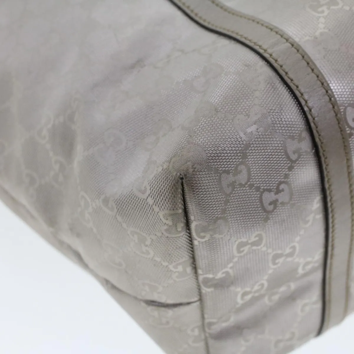 GUCCI GG Canvas Shoulder Bag Silver 197953  uy130