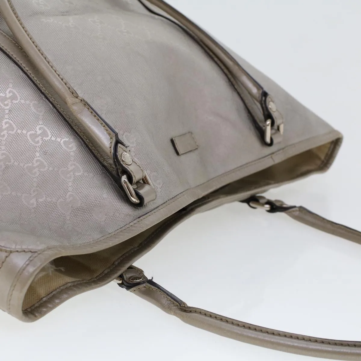 GUCCI GG Canvas Shoulder Bag Silver 197953  uy130
