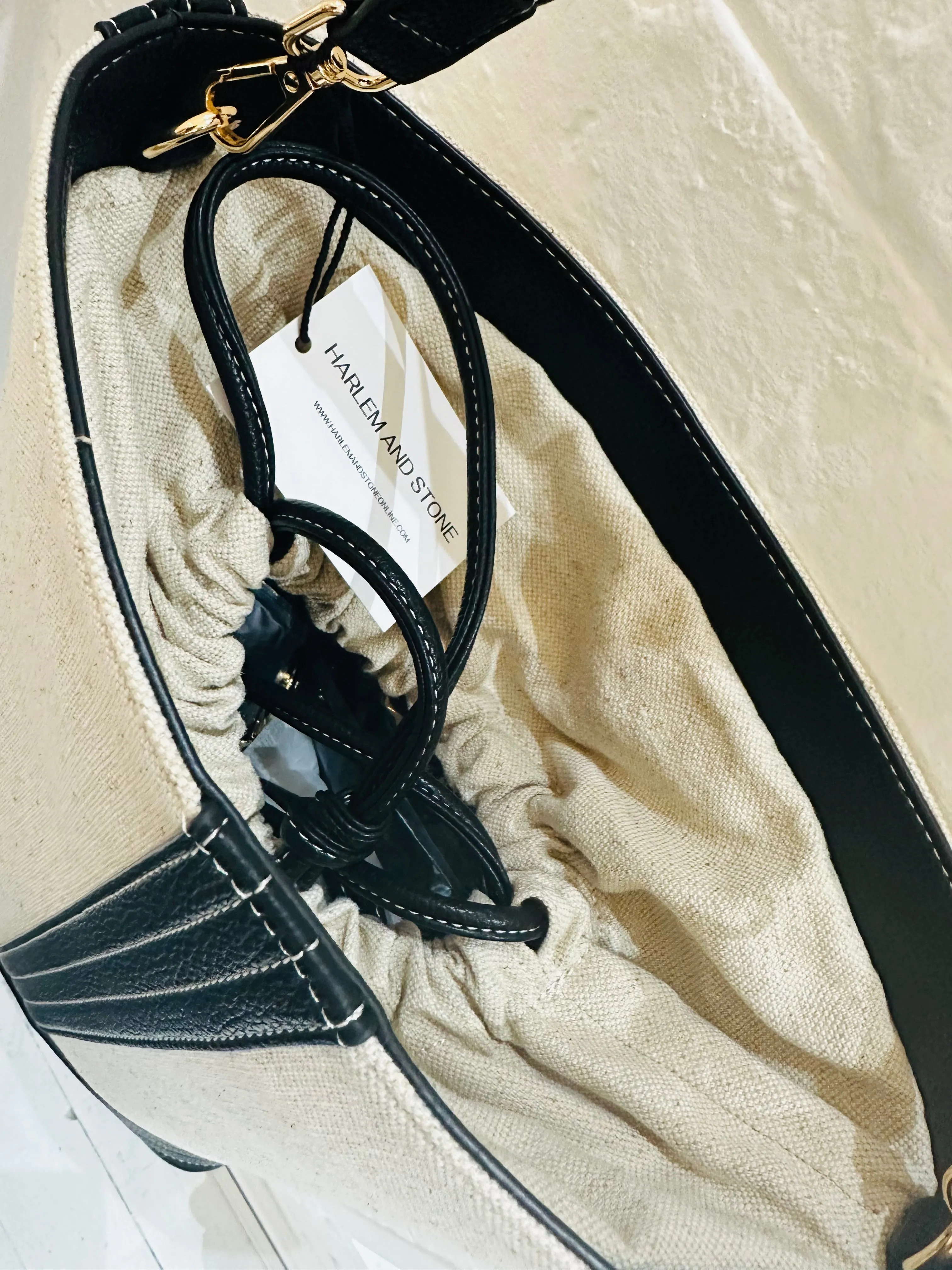 HARLEM CANVAS BUCKET BAG black