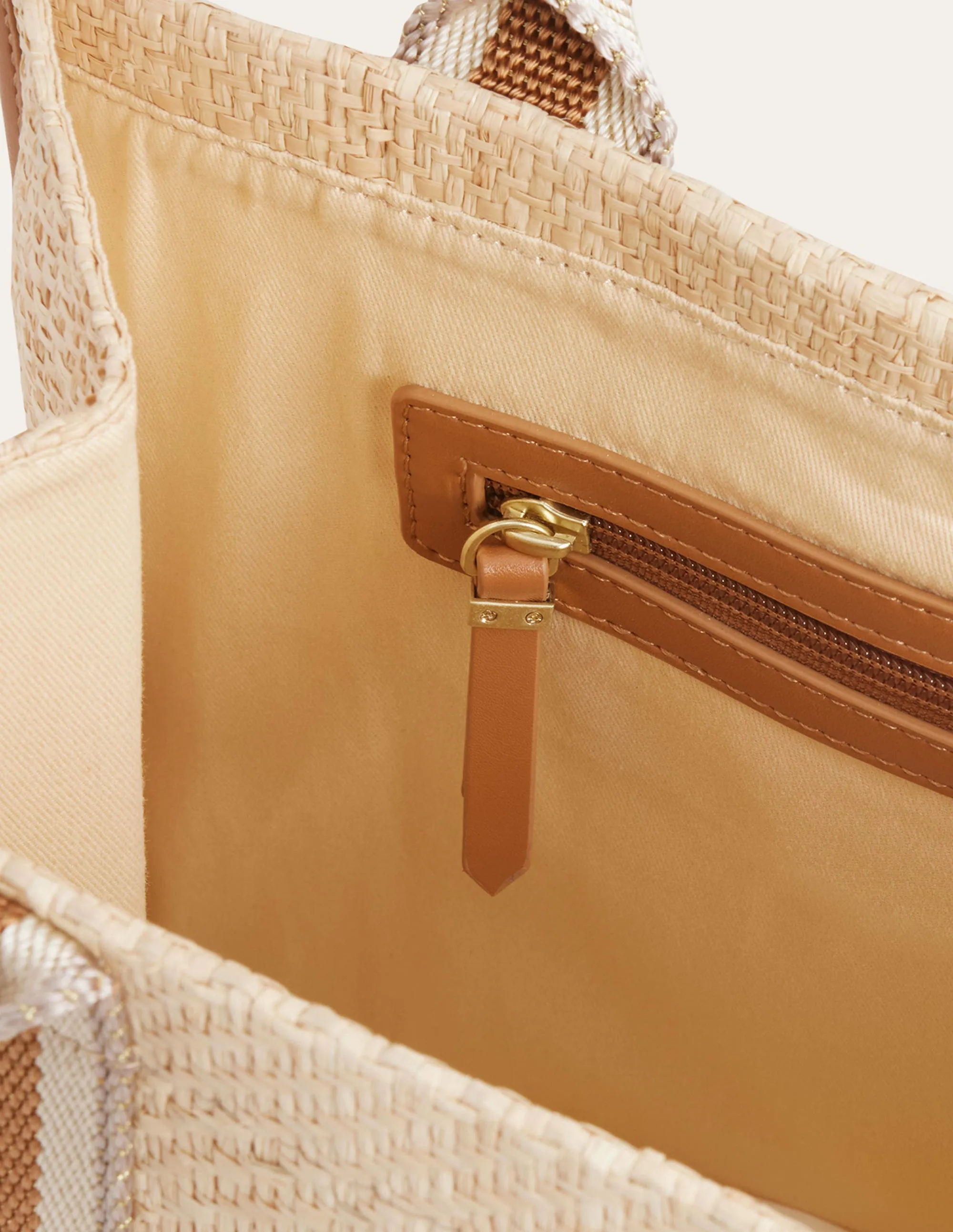 Raffia Tote Bag-Raffia