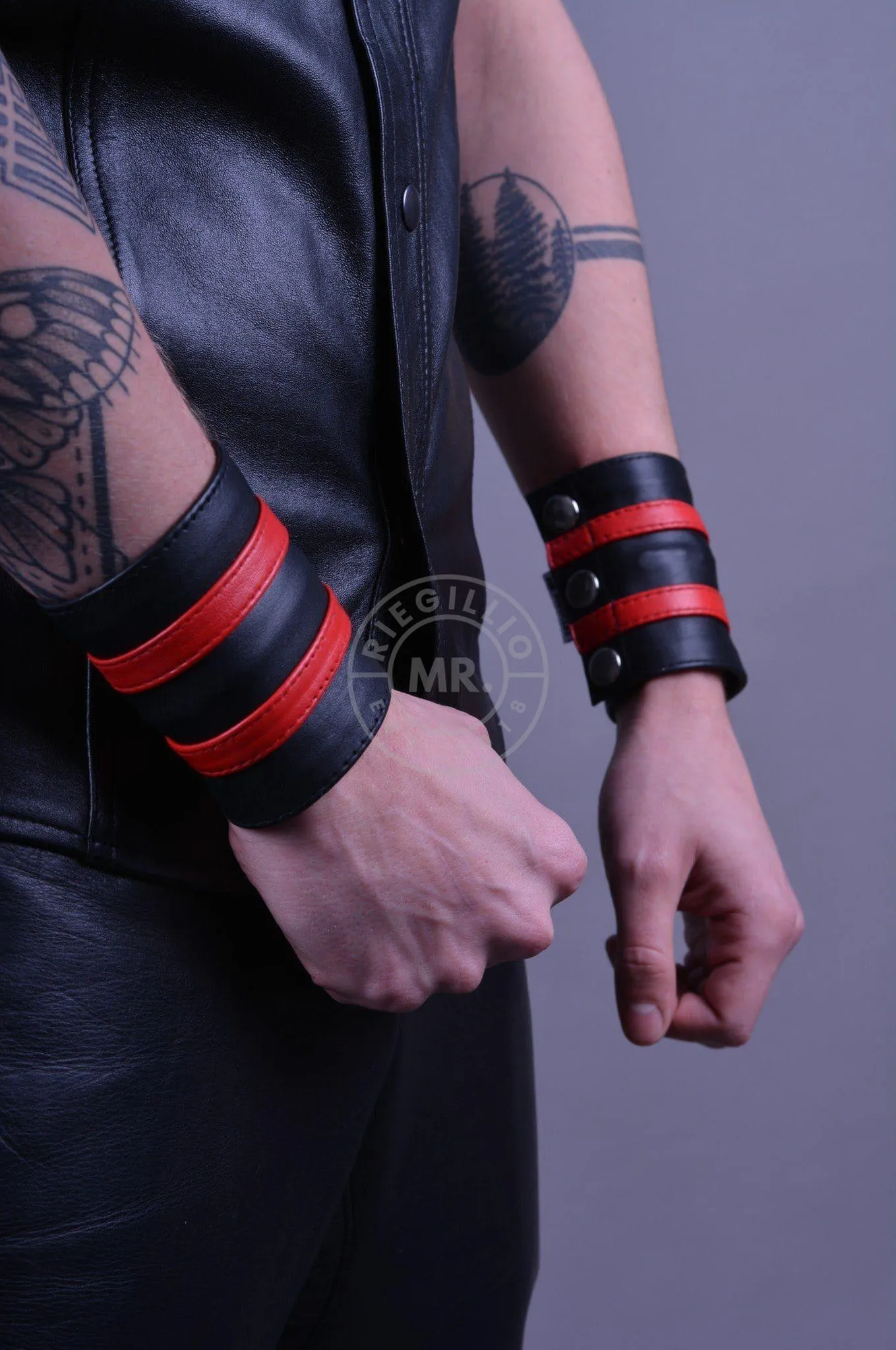 Red Wrist Wallet - Double Stripe